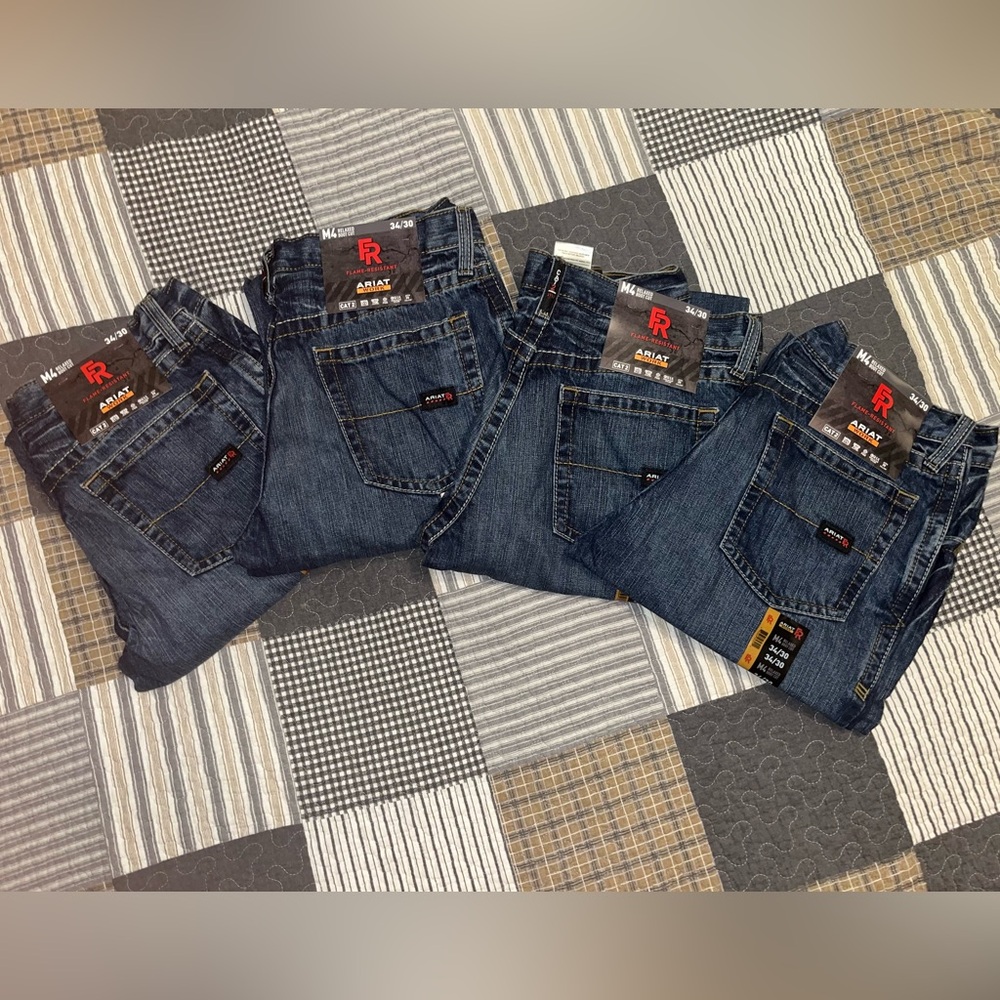 4 NWT Ariat FR Men’s Jeans 34x30